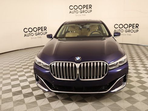 Used 2022 BMW 750i xDrive 750i xDrive image 10