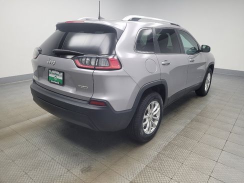 Used 2019 Jeep Cherokee Latitude w/ Popular Appearance Group AWD/4WD image 9