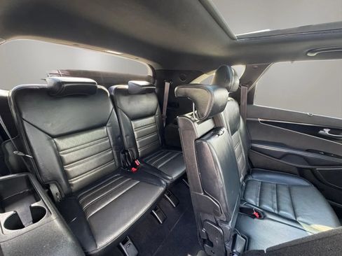 Used 2017 Kia Sorento SX FWD image 16