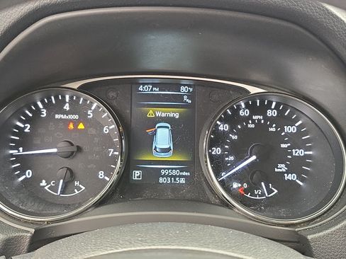 Used 2016 Nissan Rogue SV w/ SV Premium Package AWD/4WD image 19
