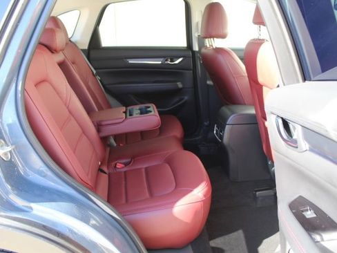 Used 2023 MAZDA CX-5 Carbon Edition image 36