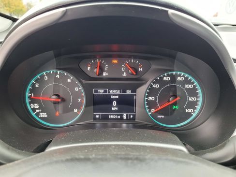 Used 2022 Chevrolet Malibu LT FWD image 24