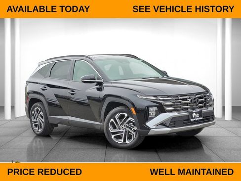 Used 2025 Hyundai Tucson Limited AWD/4WD image 1