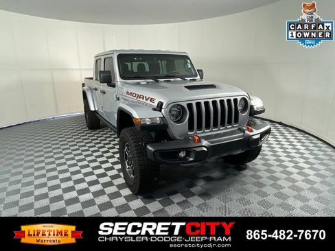 Used 2023 Jeep Gladiator Mojave w/ Cold Weather Group AWD/4WD image 1