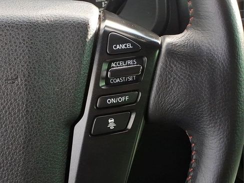 Used 2023 Nissan Titan PRO-4X w/ Pro-4x Convenience Package AWD/4WD image 28