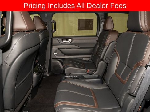 Certified 2025 Nissan Armada SL w/ Captain's Chari Seat Package AWD/4WD image 10