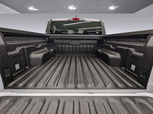 New 2025 Ford Maverick XL w/ Equipment Group 101A image 30