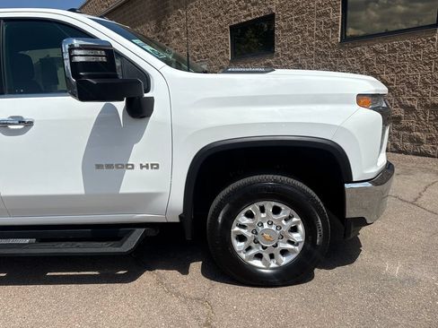 Used 2023 Chevrolet Silverado 2500 LTZ w/ LTZ Convenience Package AWD/4WD image 33