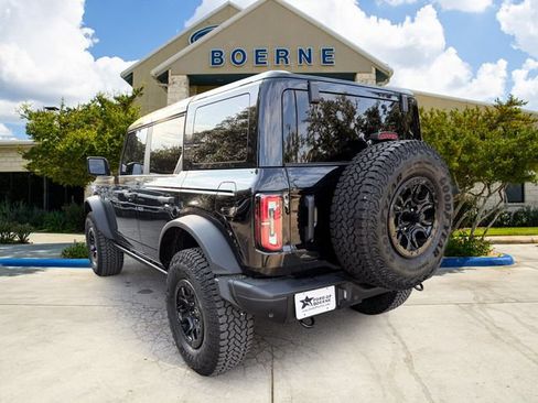 Used 2026 Ford Bronco Badlands AWD/4WD image 3