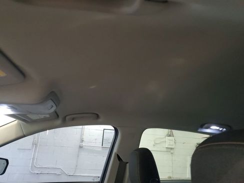 Used 2019 Chevrolet Equinox LT image 22