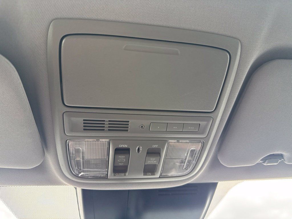 Used 2019 Honda CR-V EX-L image 18