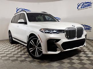 Used 2022 BMW X7 xDrive40i w/ M Sport Package AWD/4WD video 1