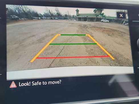 Certified 2024 Volkswagen Taos SEL image 16