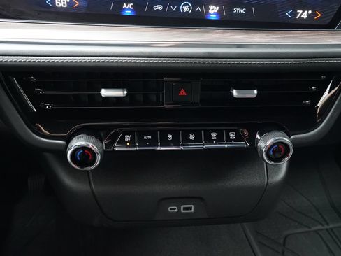 Used 2026 Chevrolet Tahoe LS AWD/4WD image 14