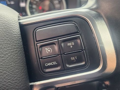 Used 2021 RAM 2500 Laramie AWD/4WD image 32