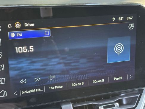 Used 2025 Chevrolet Equinox LT image 21