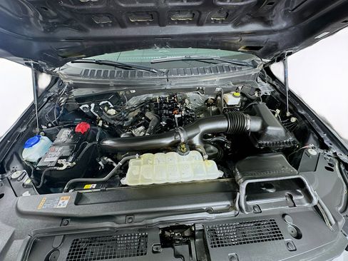 Used 2024 Ford Expedition Max XLT image 35