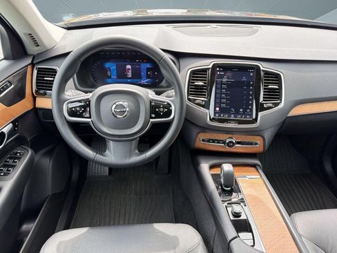 Certified 2023 Volvo XC90 B6 Plus w/ Protection Package Premier AWD/4WD image 29