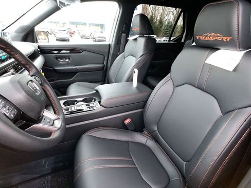 New 2025 Honda Pilot TrailSport image 15