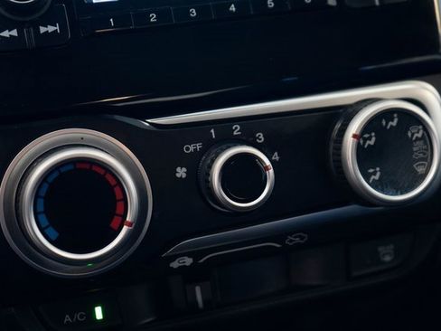 Used 2020 Honda Fit LX image 19