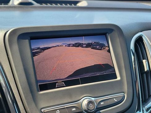 Used 2024 Chevrolet Equinox RS w/ LPO, Floor Liner Package FWD image 20