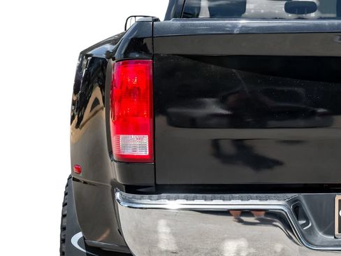 Used 2017 RAM 3500 Tradesman w/ Chrome Appearance Group AWD/4WD image 50