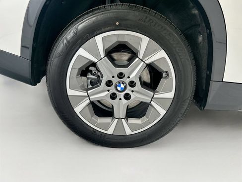 New 2026 BMW X1 xDrive28i w/ Technology Package AWD/4WD image 31