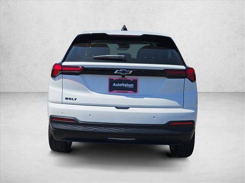 New 2027 Chevrolet Bolt LT w/ Comfort Package FWD image 8