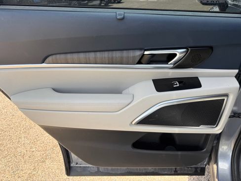 Used 2023 Kia Telluride SX FWD image 15