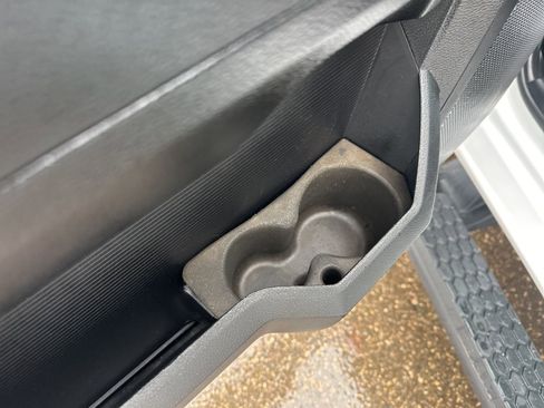 Used 2015 RAM 1500 Sport w/ Remote Start & Security Group image 21