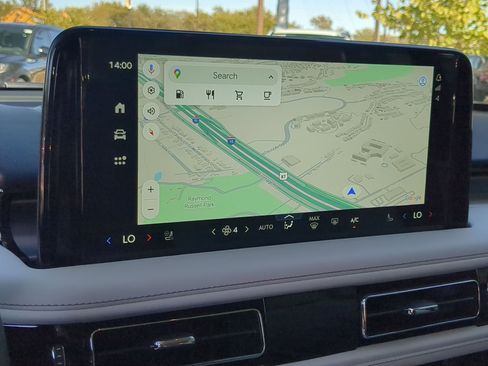 New 2026 Lincoln Aviator 2WD image 17