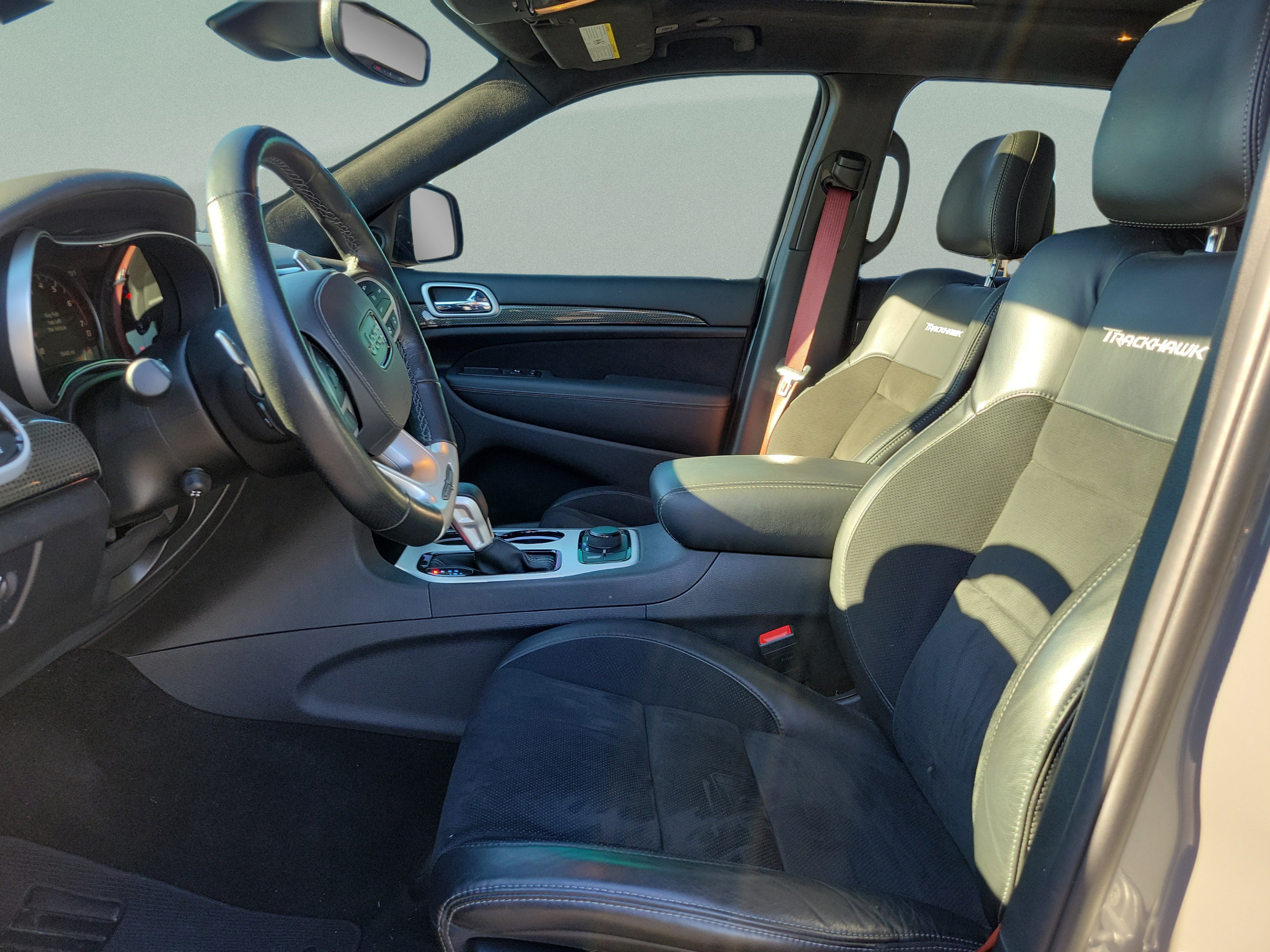Used 2021 Jeep Grand Cherokee Trackhawk AWD/4WD image 18
