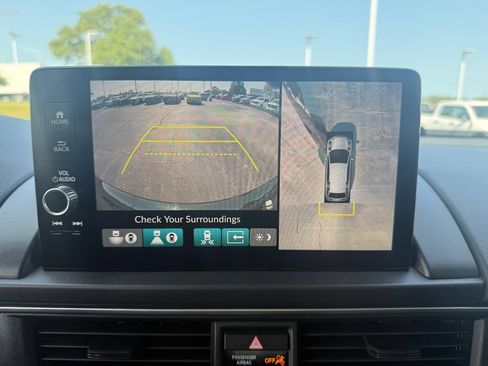 Used 2023 Honda Pilot Elite image 36