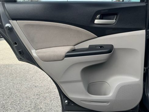 Used 2014 Honda CR-V EX image 16