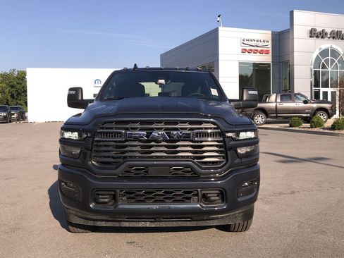 New 2025 RAM 2500 Big Horn image 16