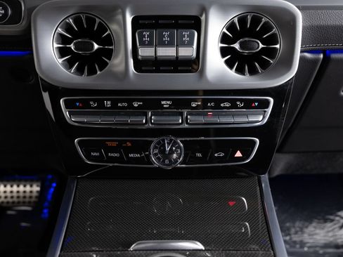Used 2023 Mercedes-Benz G 550 image 37