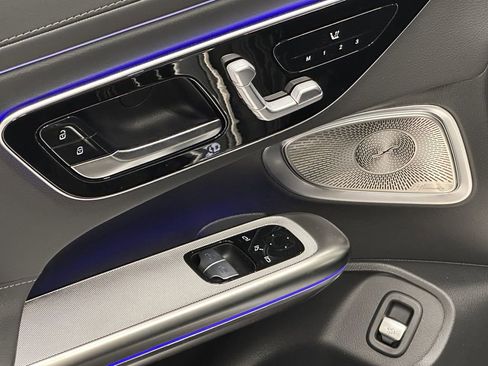 New 2026 Mercedes-Benz CLE 300 4MATIC Coupe image 11