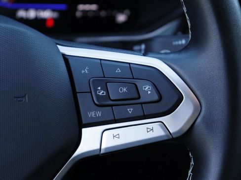 Certified 2023 Volkswagen Taos S FWD image 13