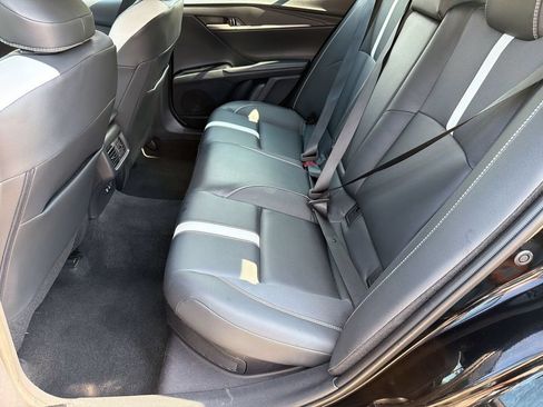 Used 2026 Toyota Camry SE FWD image 28