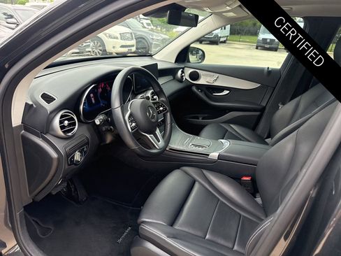 Used 2022 Mercedes-Benz GLC 300 image 9