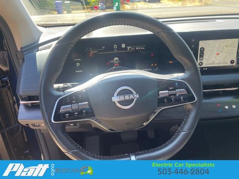 Used 2023 Nissan Ariya AWD/4WD image 34
