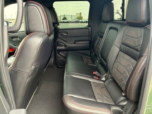 Certified 2025 Nissan Frontier PRO-4X w/ Pro Premium Package AWD/4WD image 14