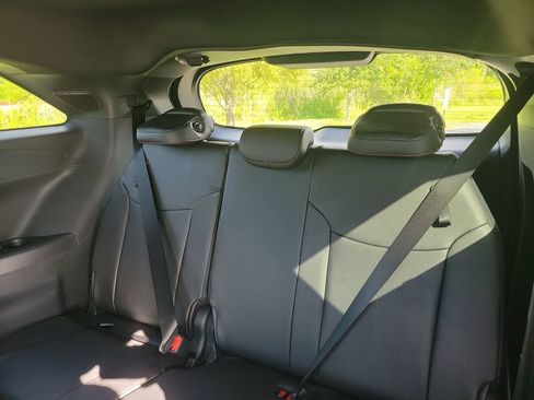 New 2026 Toyota Sienna XSE FWD image 23