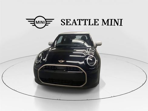 New 2026 MINI Cooper 2-Door Hardtop FWD image 4