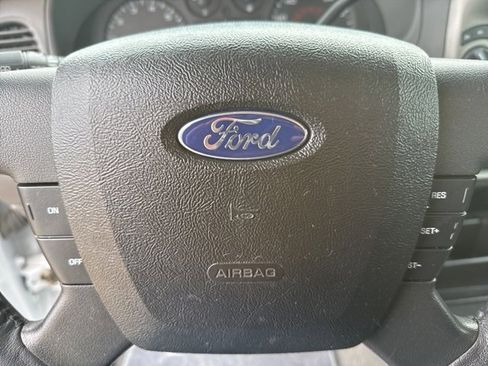 Used 2011 Ford Ranger XLT image 20
