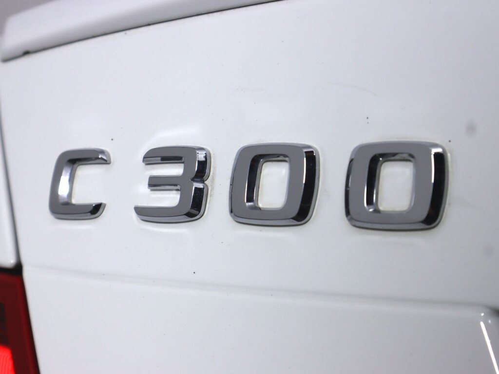 Used 2014 Mercedes-Benz C 300 4MATIC Sedan image 32