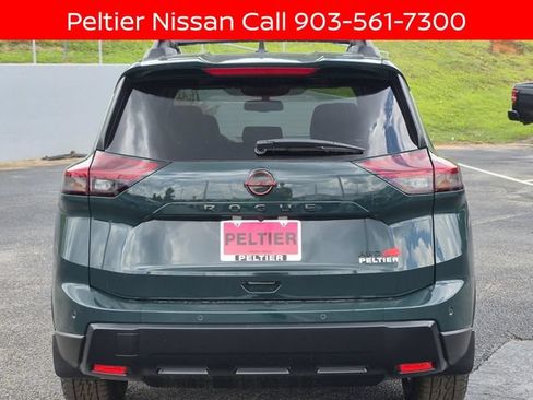 New 2026 Nissan Rogue SV w/ Rock Creek Premium Package AWD/4WD image 4