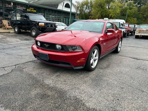 Used 2012 Ford Mustang GT Premium w/ HID Headlamps & Security Pkg image 2