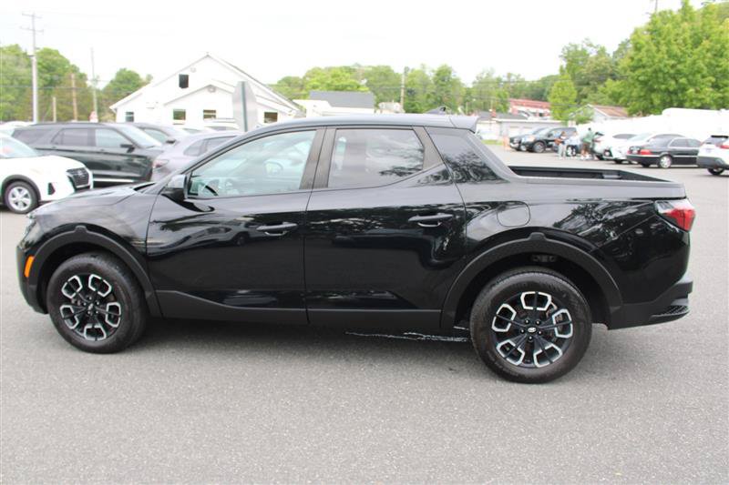 Used 2023 Hyundai Santa Cruz SE AWD/4WD image 5