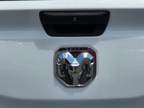 Used 2024 RAM 1500 Big Horn AWD/4WD image 32